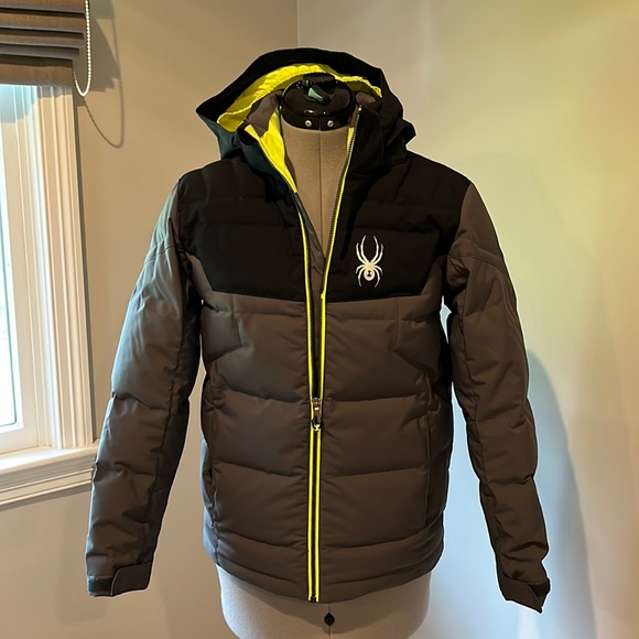 Spyder winter coat - Picture 1 of 8